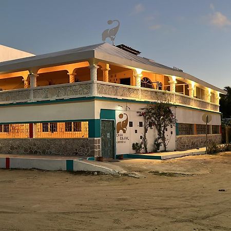 Casa Gajah Hotإل كويو المظهر الخارجي الصورة
